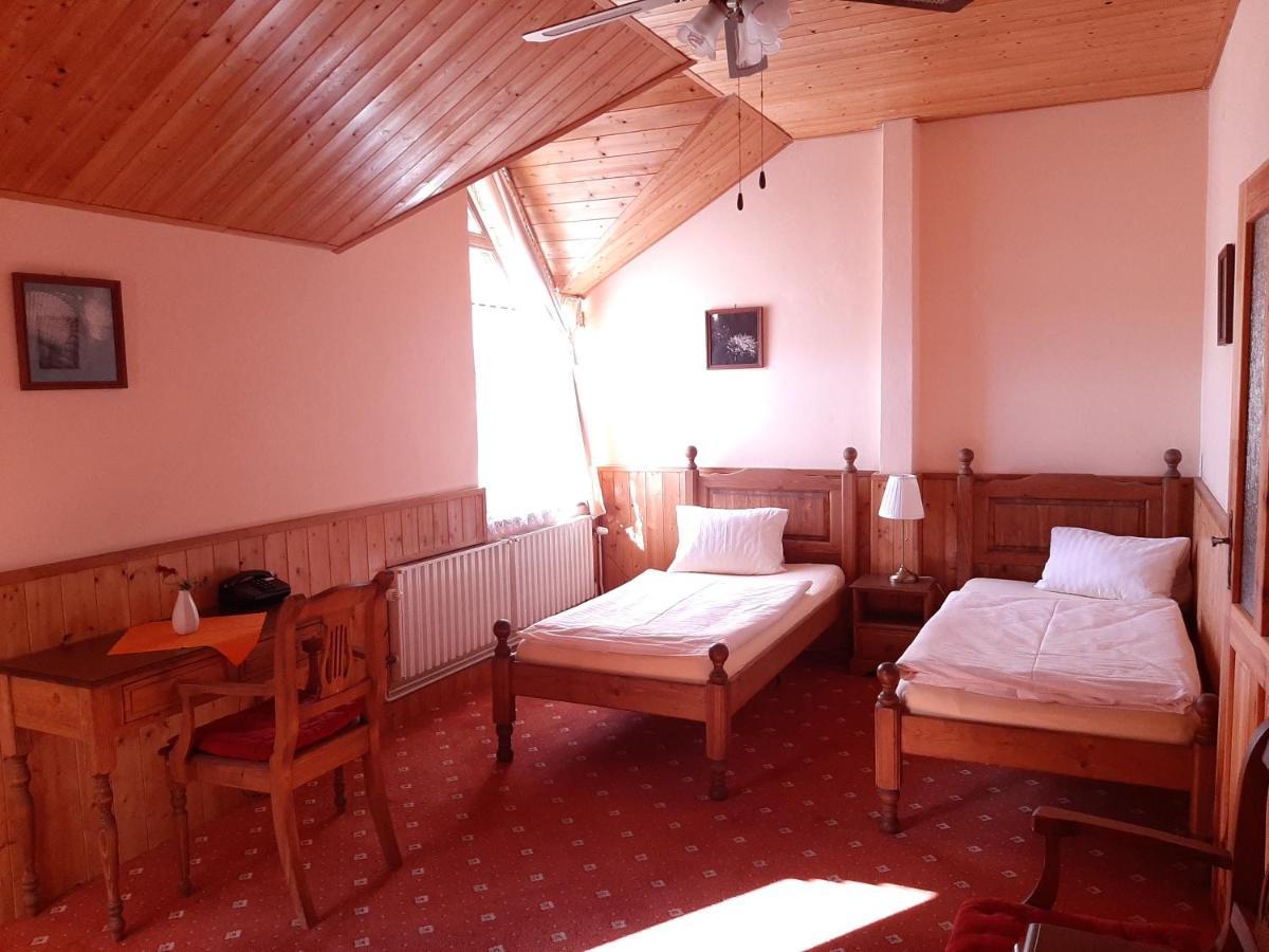 Garni Hotel Asas*** Most Ngoại thất bức ảnh