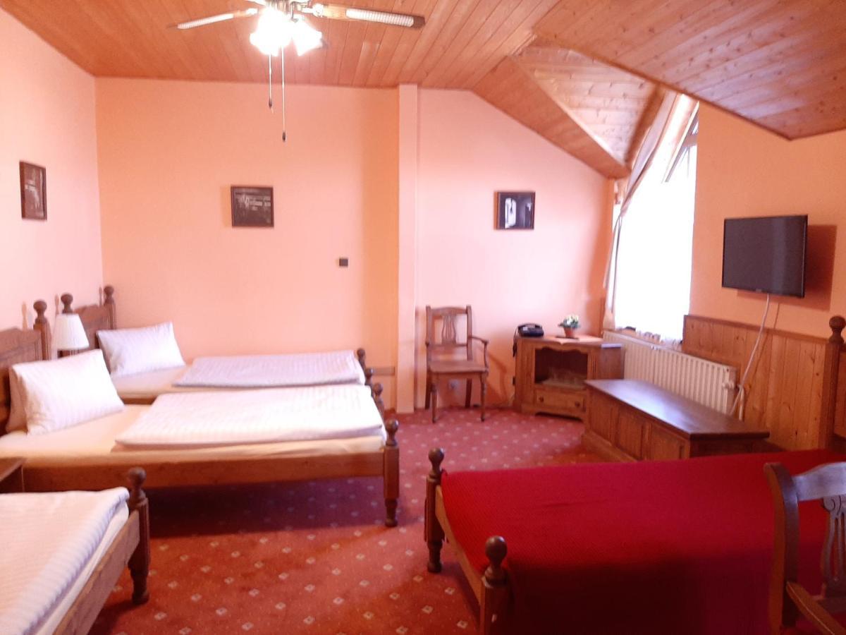 Garni Hotel Asas*** Most Ngoại thất bức ảnh