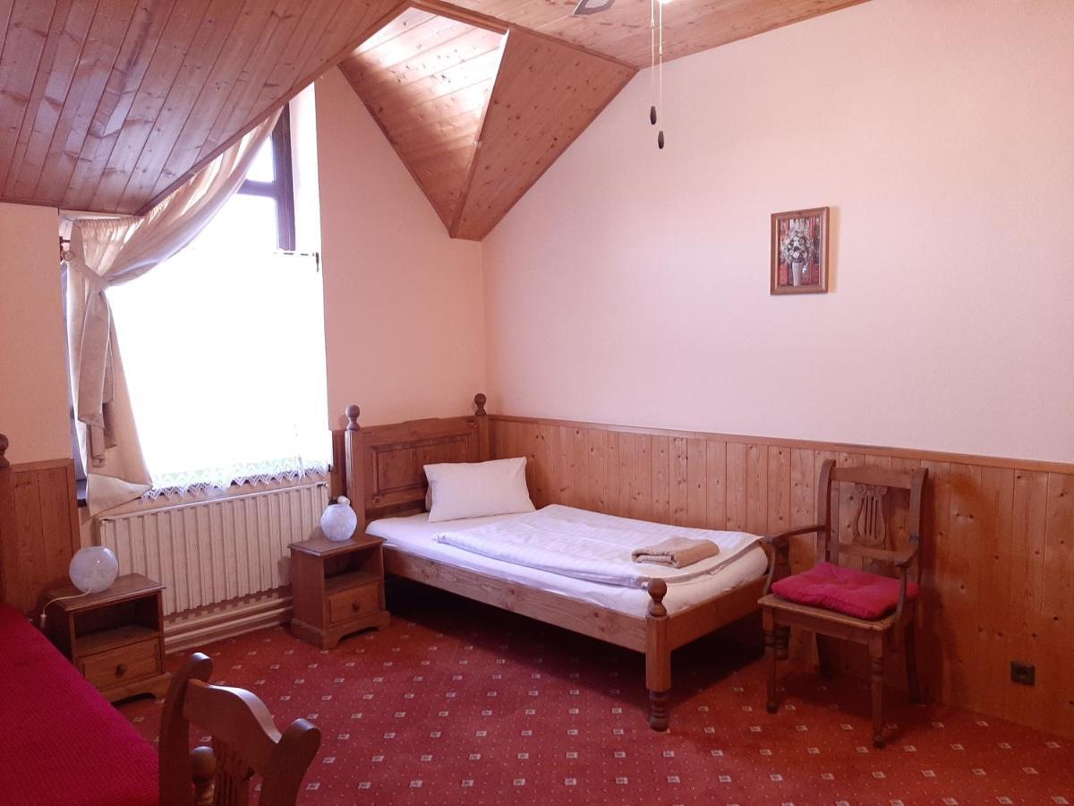 Garni Hotel Asas*** Most Ngoại thất bức ảnh